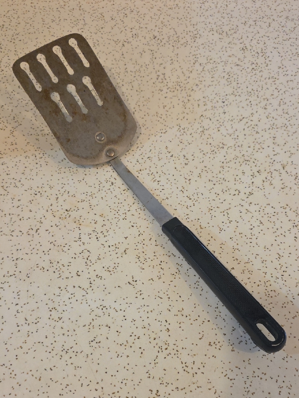 Ekco USA Vintage Metal Keyhole Slotted Turner Spatula With Black Handle 12"